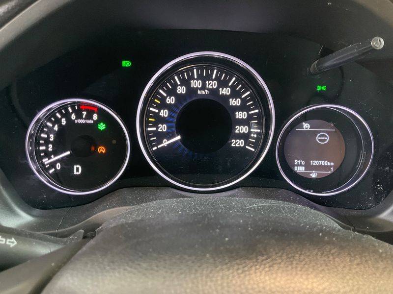 Honda HR-V 1.5 i-VTEC Elegance 2017 – снимка 18