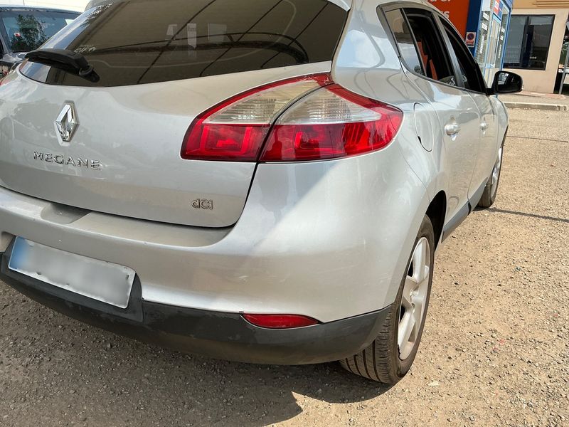 Renault Megane 1.5 dCi Business 2014 – снимка 37