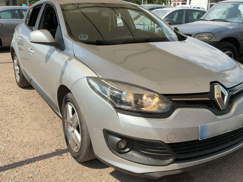 Renault Megane 1.5 dCi Business 2014 – снимка 12