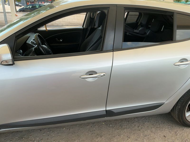 Renault Megane 1.5 dCi Business 2014 – снимка 4