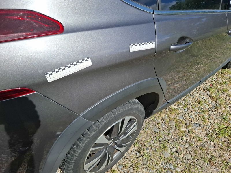 Peugeot 2008 1.2 PureTech Allure 2016 – снимка 21