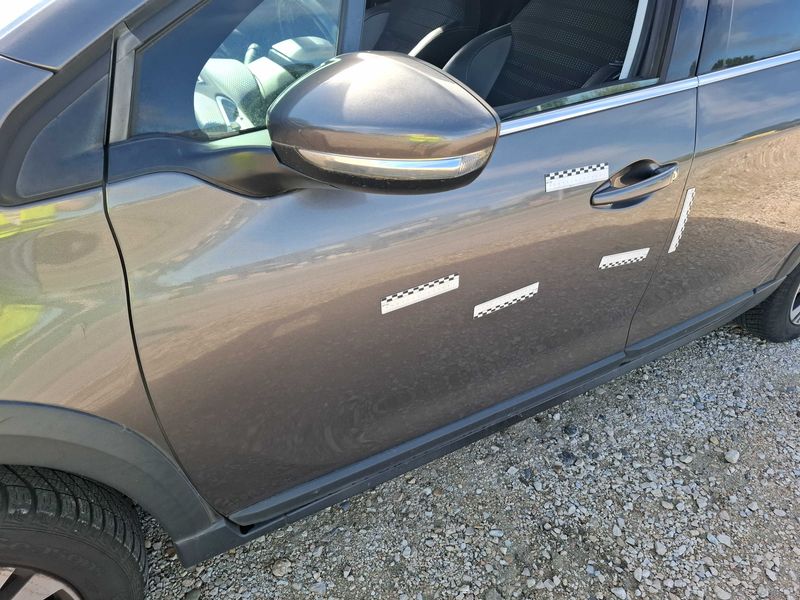 Peugeot 2008 1.2 PureTech Allure 2016 – снимка 63