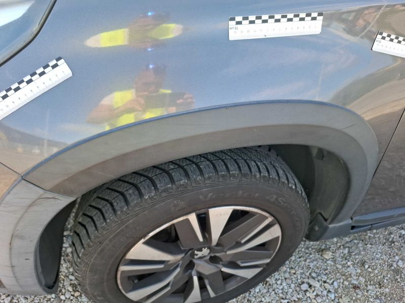 Peugeot 2008 1.2 PureTech Allure 2016 – снимка 70