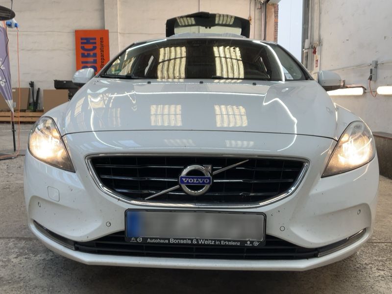 Volvo V40 2.0 D2 Kinetic 2016 – снимка 14