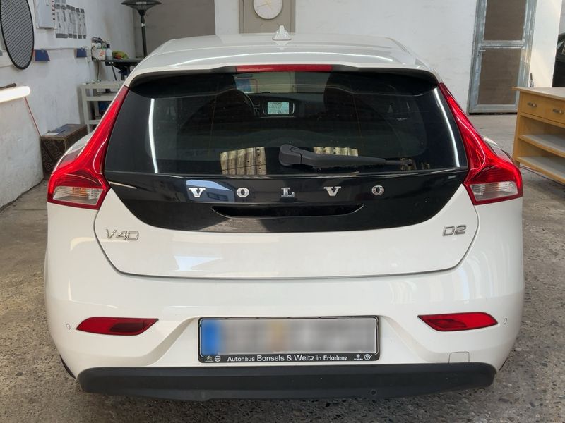 Volvo V40 2.0 D2 Kinetic 2016 – снимка 7