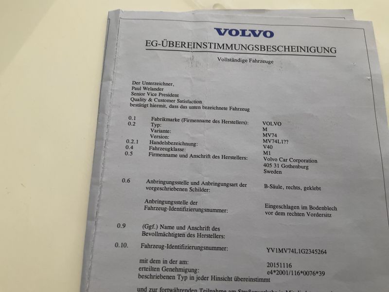 Volvo V40 2.0 D2 Kinetic 2016 – снимка 22