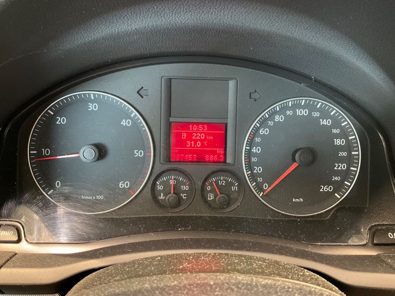 Volkswagen Golf V 1.9 TDI Trendline 2006 – снимка 4