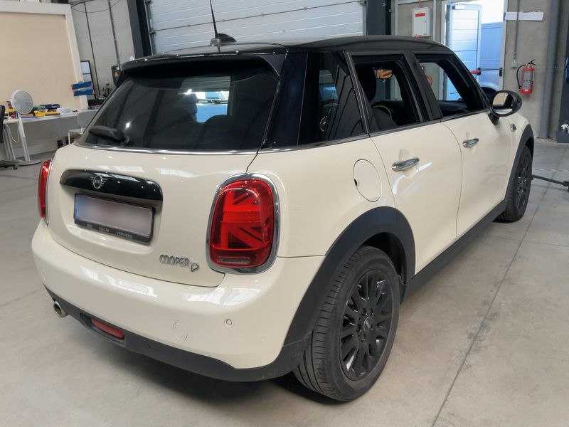 MINI Cooper D 2019 – снимка 8