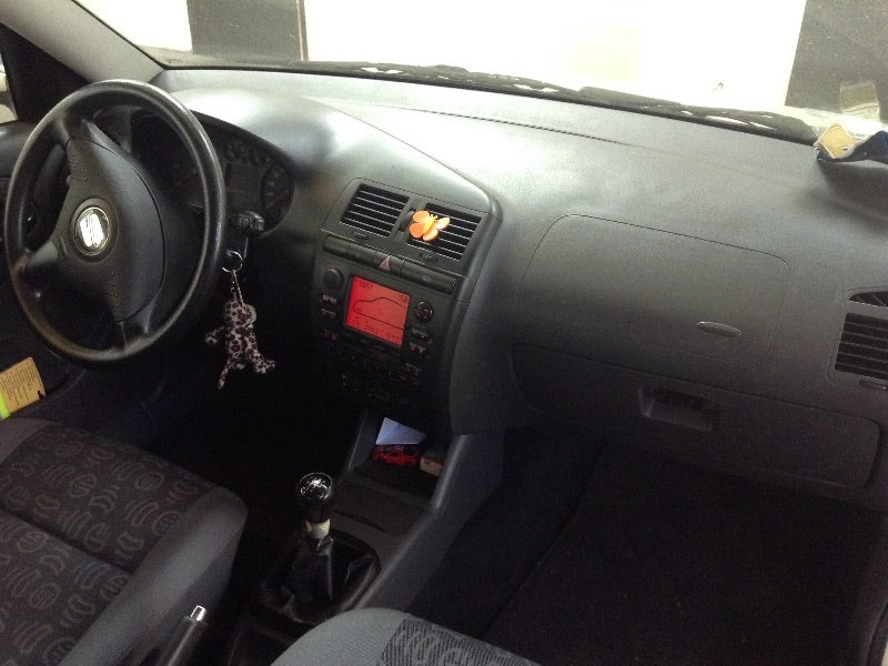 Seat Ibiza 1.4 Signo 2001 – снимка 11