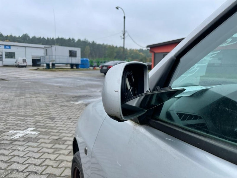 Seat Ibiza 1.4 Signo 2001 – снимка 40