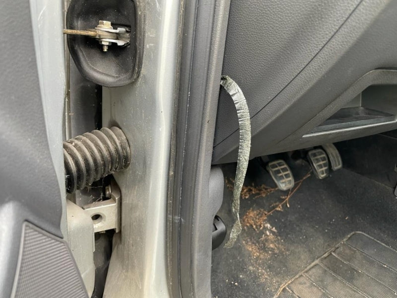 Seat Ibiza 1.4 Signo 2001 – снимка 32