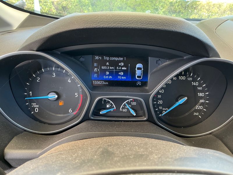 Ford C-Max 1.5 TDCi Titanium 2017 – снимка 18