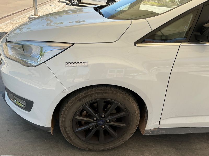 Ford C-Max 1.5 TDCi Titanium 2017 – снимка 29