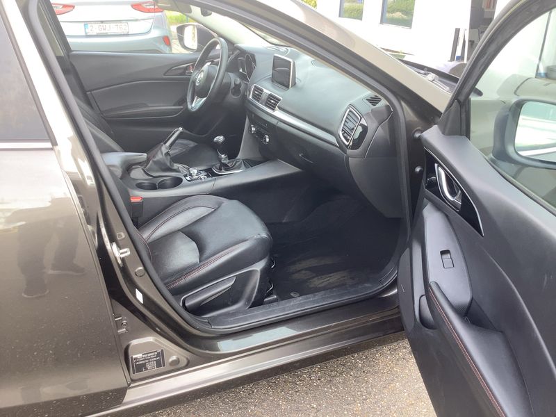 Mazda 3 2.2 Turbodiesel Center-Line 2015 – снимка 16