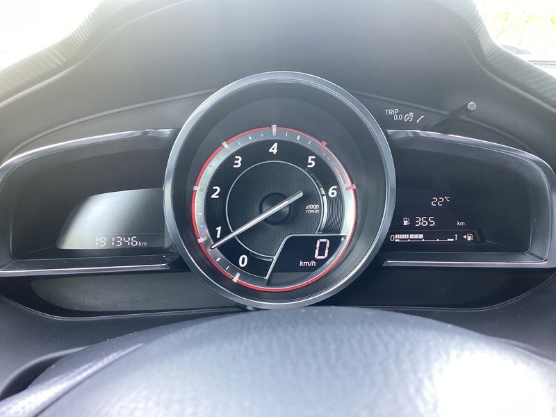 Mazda 3 2.2 Turbodiesel Center-Line 2015 – снимка 18