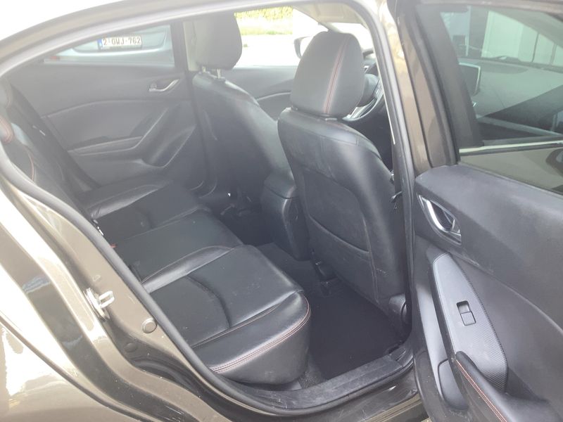 Mazda 3 2.2 Turbodiesel Center-Line 2015 – снимка 19