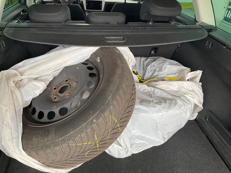 Volkswagen Passat 1.6 TDI Comfortline BlueMotion Tech 2018 – снимка 15