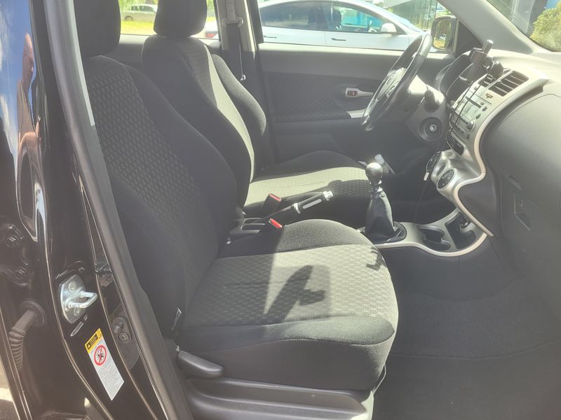 Toyota Urban Cruiser 1.4 D-4D Life 4x4 2010 – снимка 16