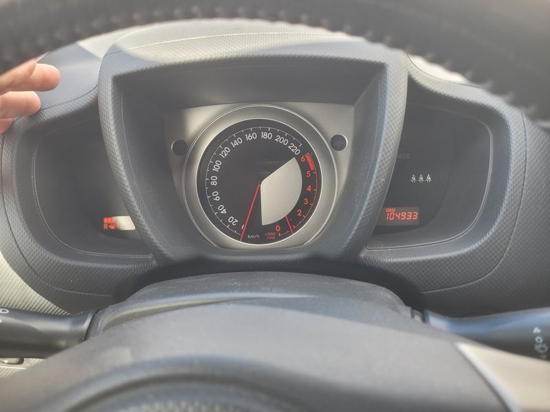 Toyota Urban Cruiser 1.4 D-4D Life 4x4 2010 – снимка 18