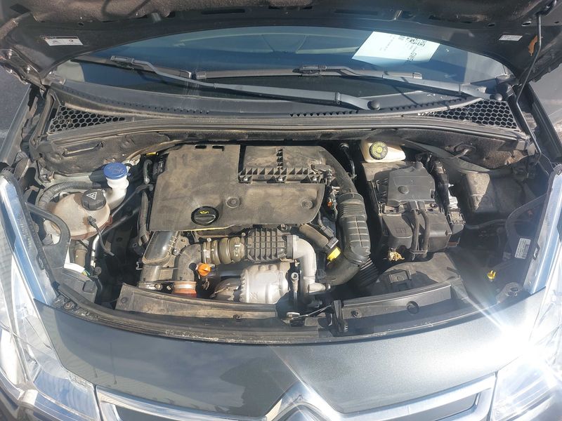 Citroen C3 1.6 Blue-HDi Exclusive 2016 – снимка 8