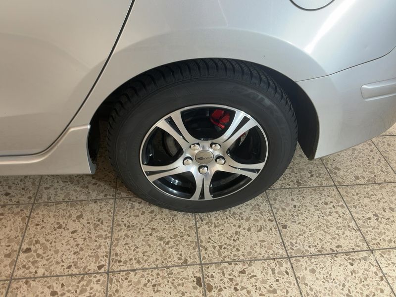 Hyundai i30 1.4 Classic 2012 – снимка 5