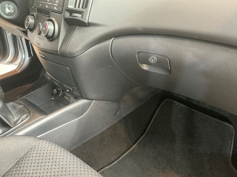 Hyundai i30 1.4 Classic 2012 – снимка 26