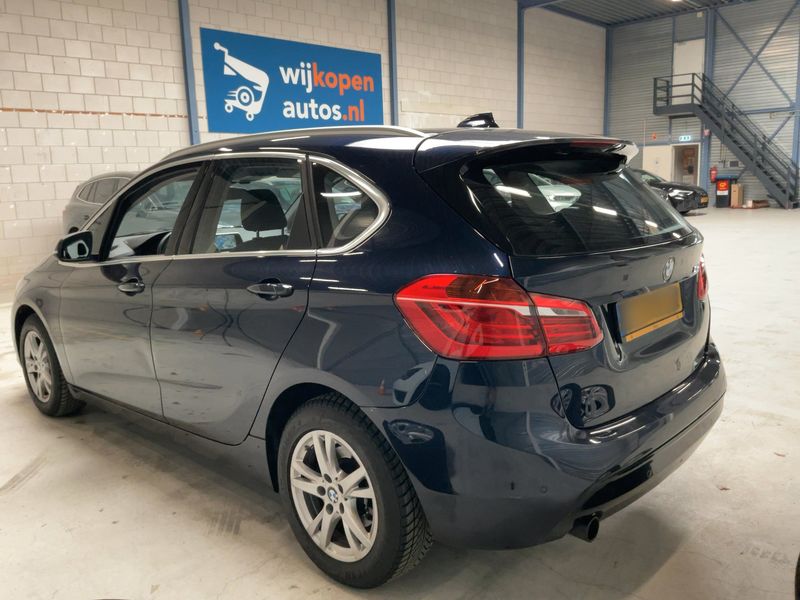 BMW 2er 218i Active Tourer Sport Line 2015 – снимка 6