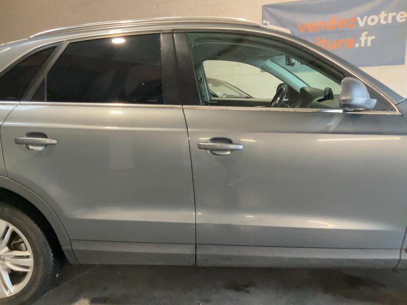 Audi Q3 2.0 TDI quattro Attraction 2011 – снимка 10