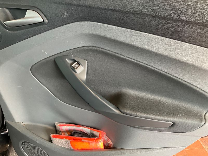 Ford C-Max 1.6 TDCi Titanium 2013 – снимка 22