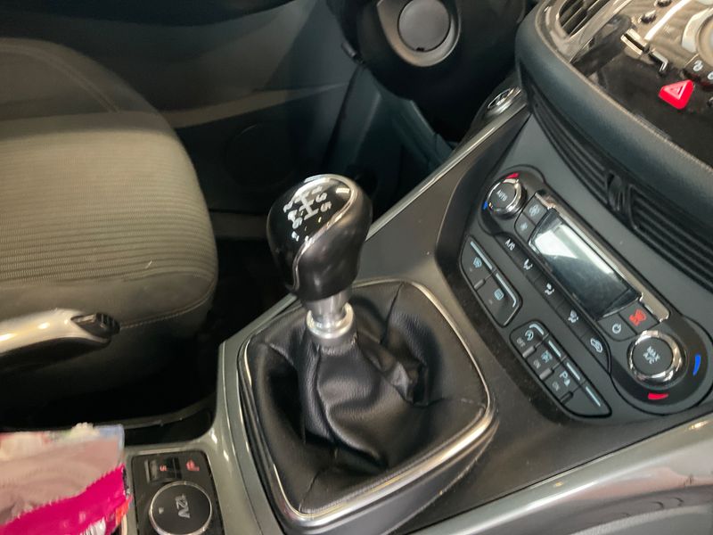 Ford C-Max 1.6 TDCi Titanium 2013 – снимка 21