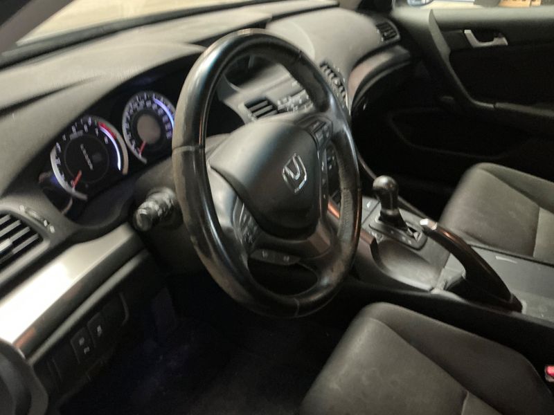 Honda Accord 2.0 Executive 2012 – снимка 28