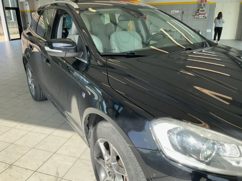 Volvo XC60 2.0 D4 Ocean Race 2WD 2015 – снимка 12