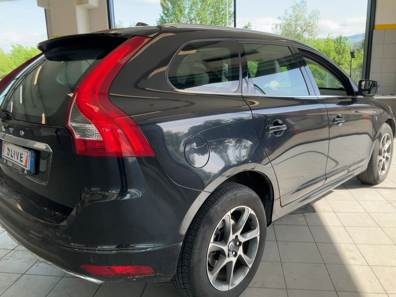 Volvo XC60 2.0 D4 Ocean Race 2WD 2015 – снимка 8