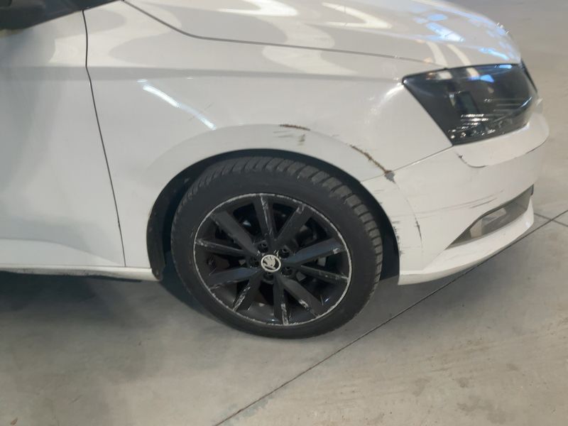 Skoda Fabia 1.0 MPI Ambition 2016 – снимка 11