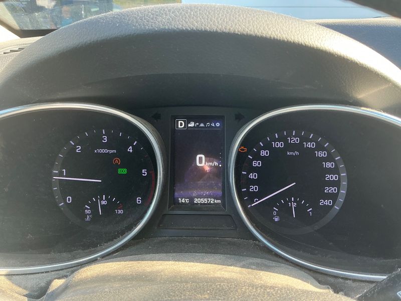 Hyundai Santa Fe 2.2 CRDi Executive 4WD 2016 – снимка 18