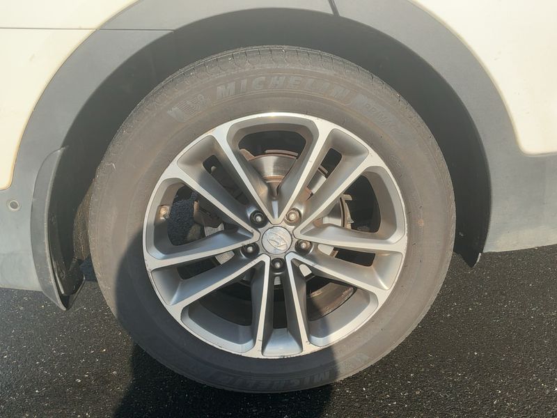 Hyundai Santa Fe 2.2 CRDi Executive 4WD 2016 – снимка 9