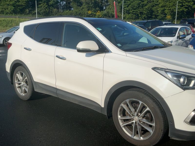 Hyundai Santa Fe 2.2 CRDi Executive 4WD 2016 – снимка 12