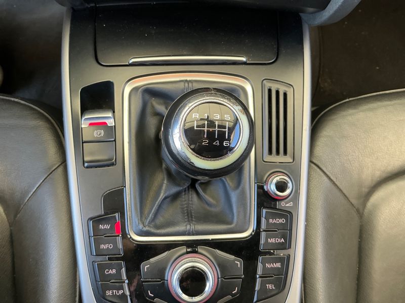 Audi A4 2.0 TDI ultra Attraction 2014 – снимка на щета 32