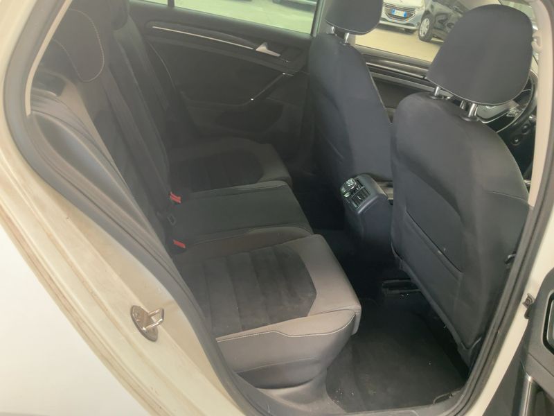 Volkswagen Golf VII 1.6 TDI Highline BlueMotion Tech 2013 – снимка 19