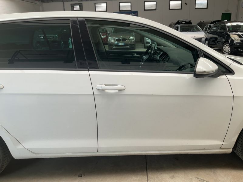 Volkswagen Golf VII 1.6 TDI Highline BlueMotion Tech 2013 – снимка 10