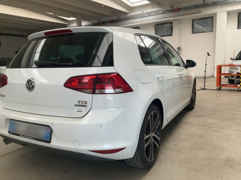 Volkswagen Golf VII 1.6 TDI Highline BlueMotion Tech 2013 – снимка 8