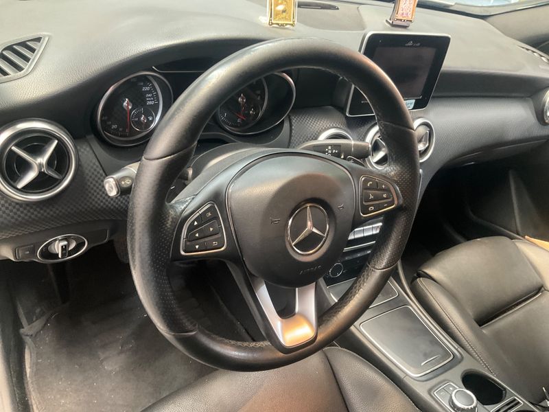 Mercedes-Benz A-Klasse A 180 CDI BlueEfficiency Urban 2016 – снимка 34
