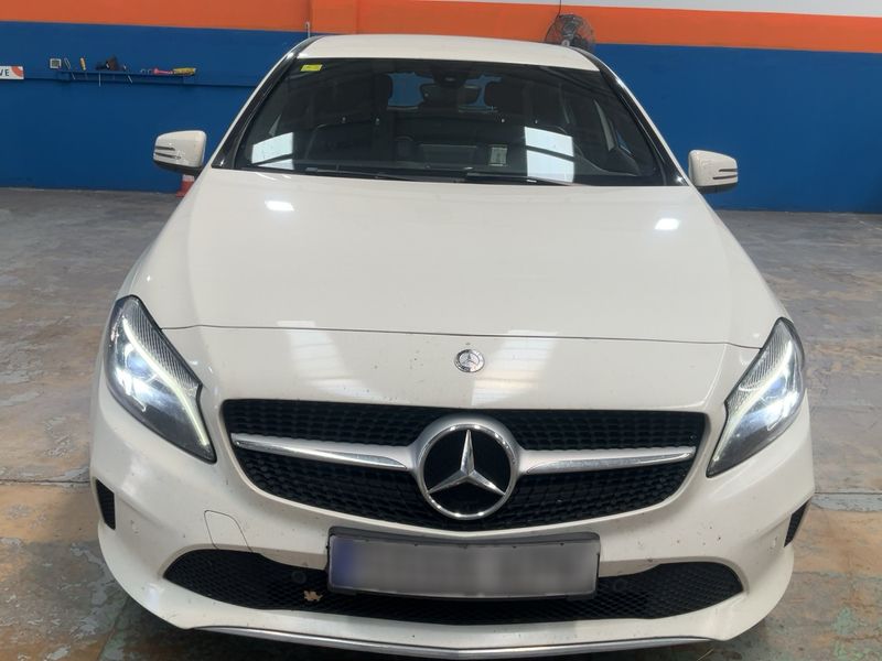 Mercedes-Benz A-Klasse A 180 CDI BlueEfficiency Urban 2016 – снимка 14
