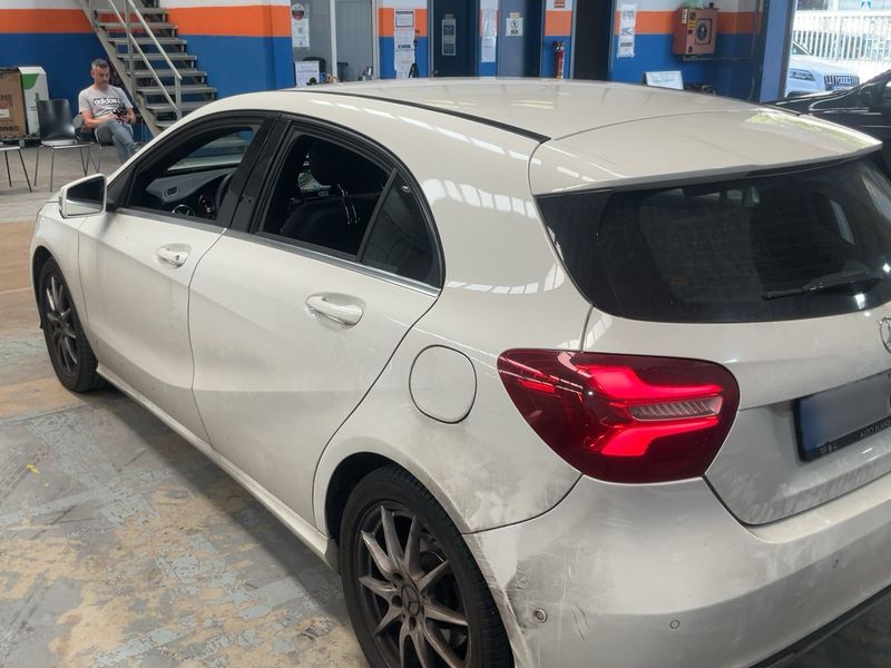 Mercedes-Benz A-Klasse A 180 CDI BlueEfficiency Urban 2016 – снимка 6