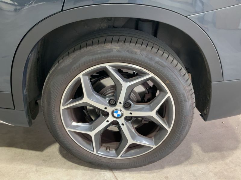 BMW X1 sDrive 20i xLine 2018 – снимка 5