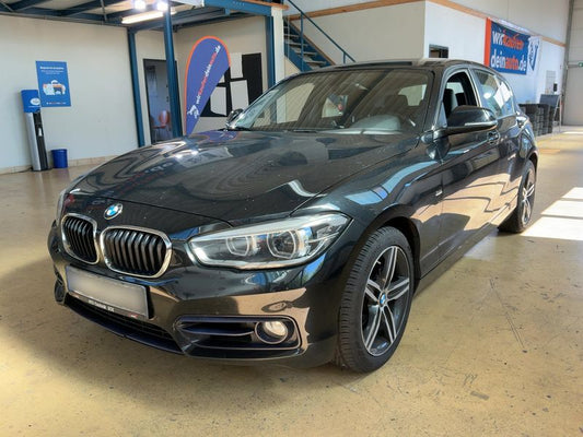 BMW 1er 118d Sport Line 2016 – снимка 1