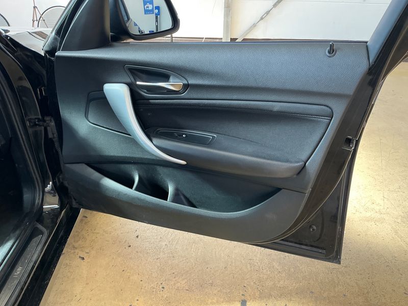BMW 1er 118d Sport Line 2016 – снимка 36