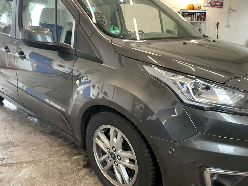 Ford Grand Tourneo Connect 1.5 TDCi EcoBlue Titanium 2020 – снимка 23
