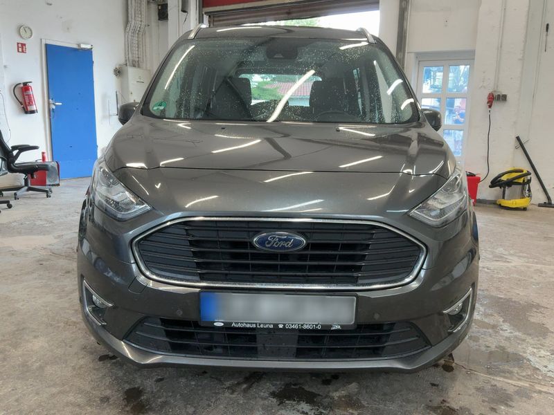 Ford Grand Tourneo Connect 1.5 TDCi EcoBlue Titanium 2020 – снимка 14
