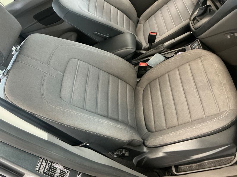 Ford Grand Tourneo Connect 1.5 TDCi EcoBlue Titanium 2020 – снимка 26